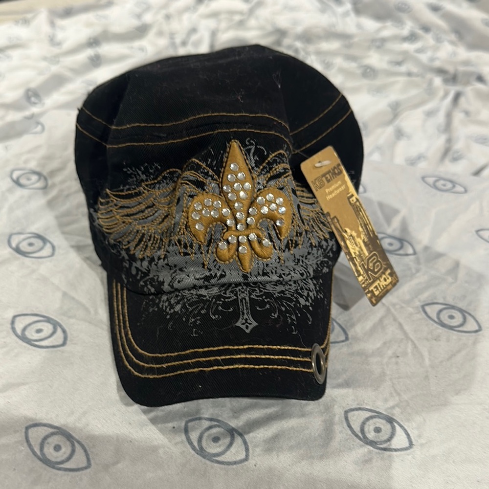KBETHOS Black and Gold Fleur-de-Lis Hat